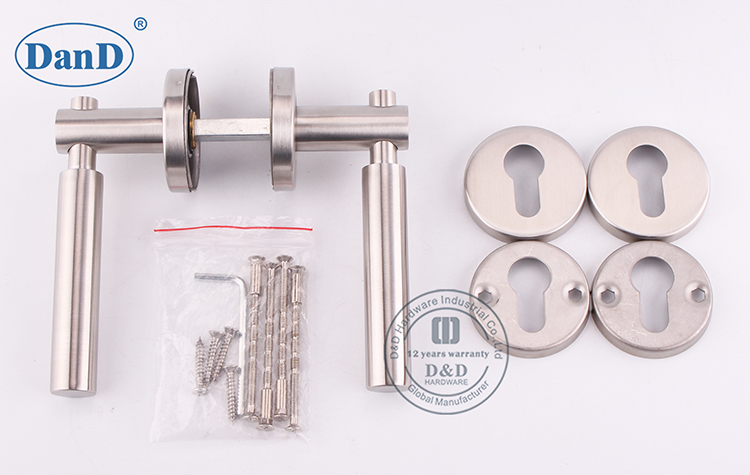 Frontt&uuml;rhebel-D und D-Hardware