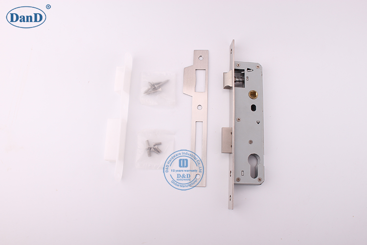 T&uuml;rschloss-D und D-Hardware