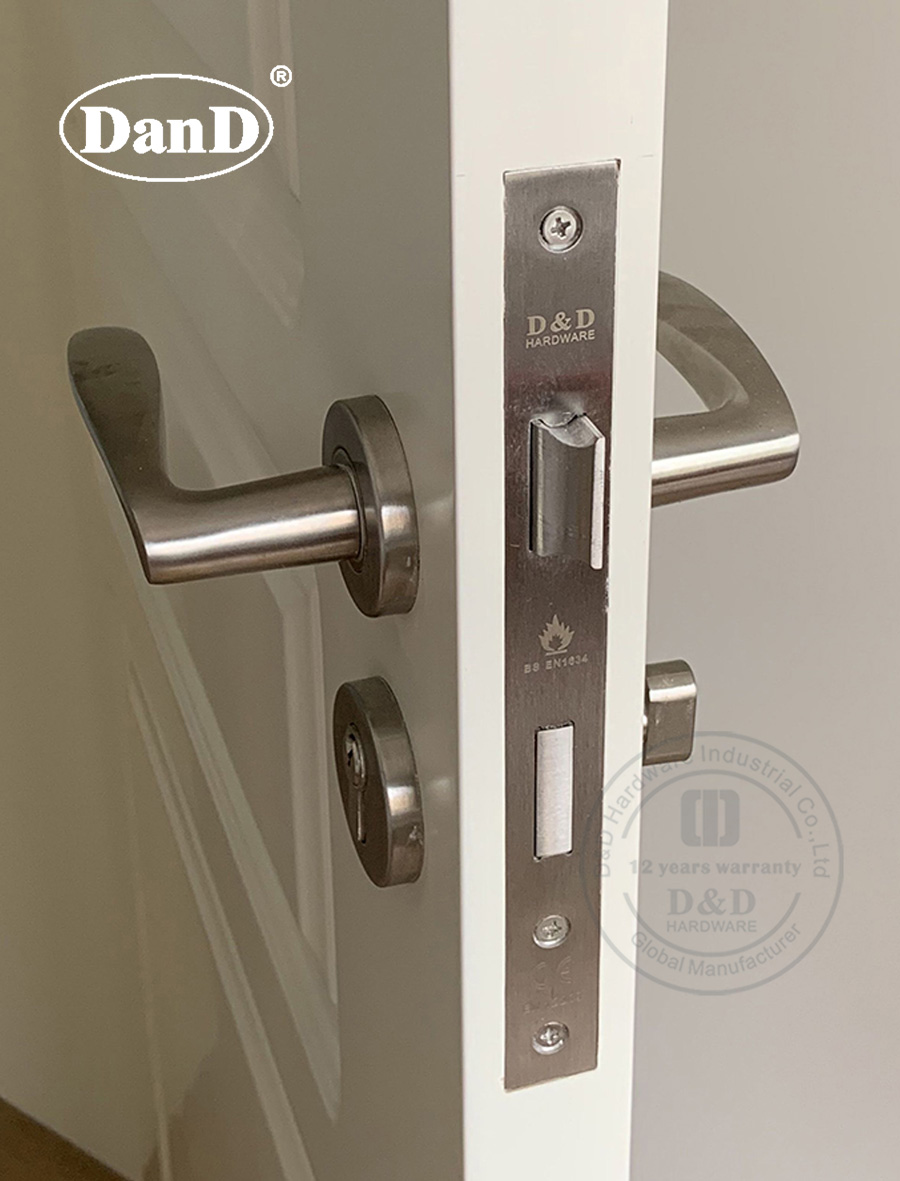 Wie lockert eine Euro-Locker-Hardware f&uuml;r Arbeit-D- und D-Hardware ab?