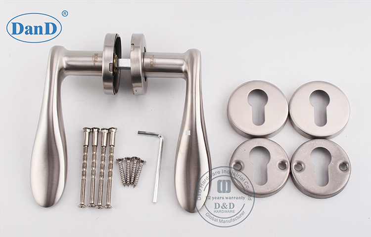 Externe T&uuml;rgriff-D und D-Hardware